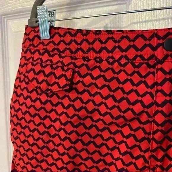 J Crew Men’s Swim Trunks Shorts Suit Geometric Patterned in Red and Navy Size 35 - Picture 2 of 9